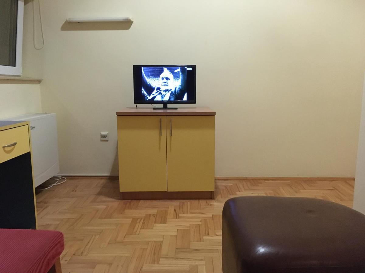 Hostel Teresianum Aleksinac Exterior photo